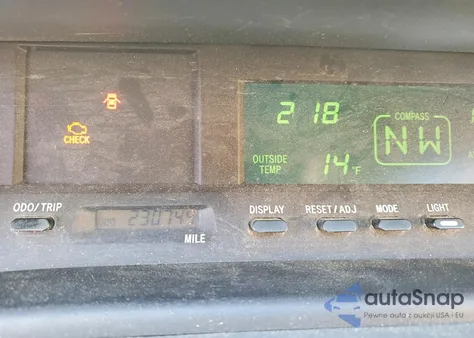 2000 Toyota Avalon Xl z USA, uszkodzony, nr VIN 4T1BF28B0YU003277